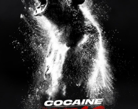 熊嗨了 Cocaine Bear (2023) 4K #喜剧 #惊悚：一只将近230公斤重的顶级掠食者黑熊，吞食了一大堆可卡因.....